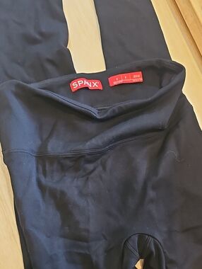 SPANX Black High-Waist Sculpting Leggings